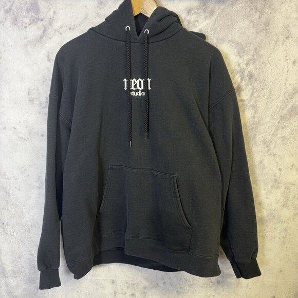 Vintage Neon Studio Hoodie Mens Large Black Embroidered Sweatshirt - Picture 1 of 9